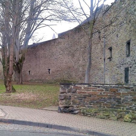 Ferienwohnung An der Stadtmauer Andernach Exterior foto